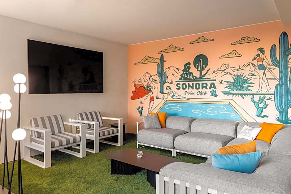 Senna House Scottsdale, Curio Collection by Hilton