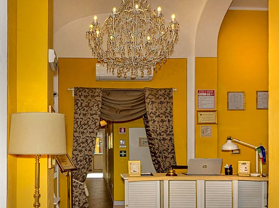 Hotel Pisa Tower