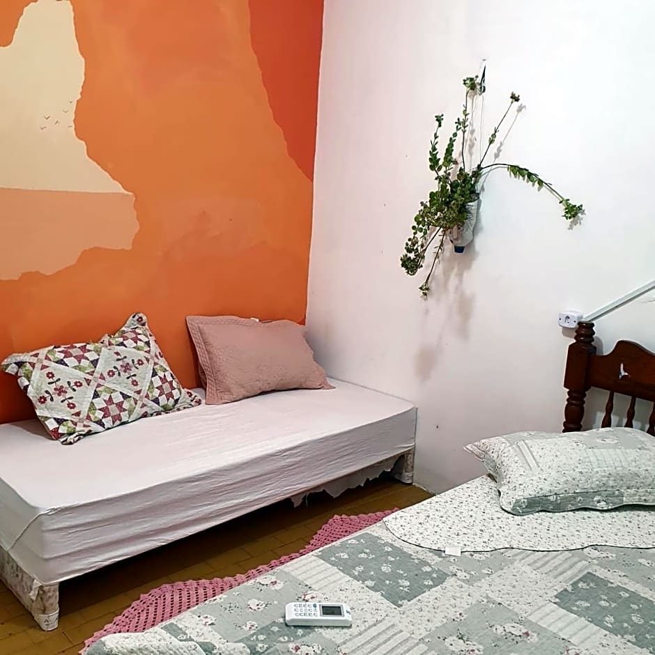 Hostel e Camping da Cris