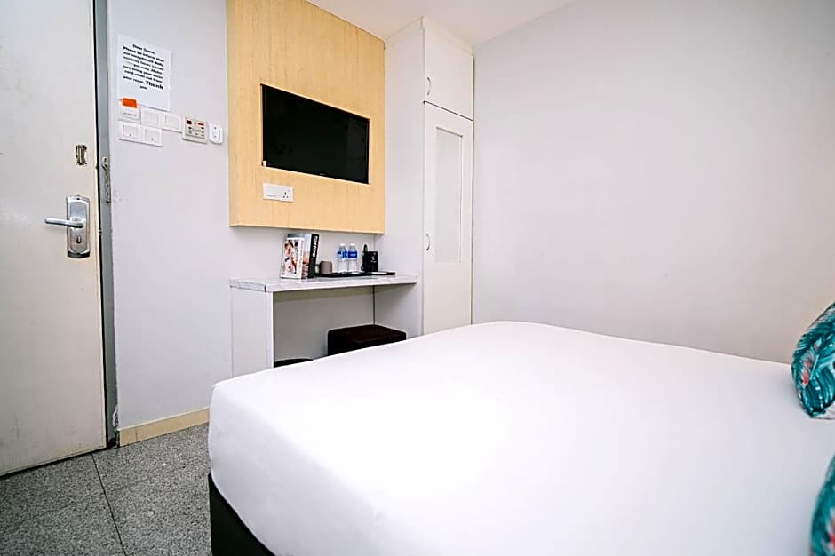 Swing & Pillows - Subang SS15