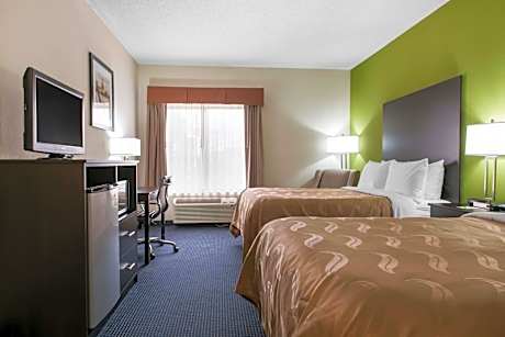 Queen Room with Two Queen Beds - Non-Smoking