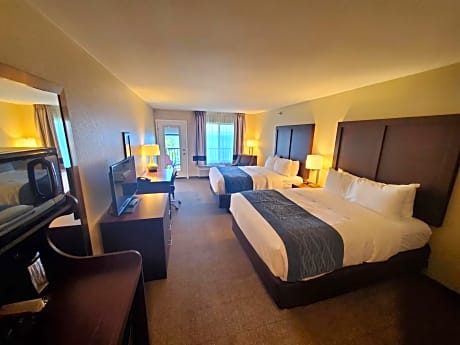 Queen Room with Two Queen Beds and Lake View  - Accessible/Roll-In Shower/Non Smoking