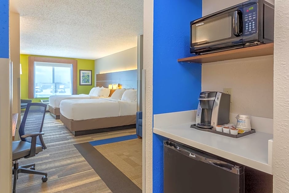 Holiday Inn Express & Suites Vandalia