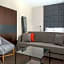 Joinery Hotel Pittsburgh, Curio Collection by Hilton