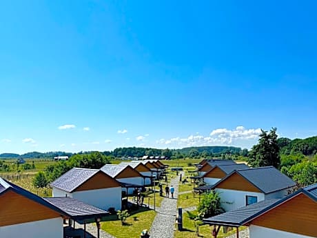 Zakatek Baltyku - domki nad morzem i jeziorem