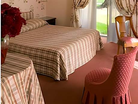 Superior Double Room with Golf View