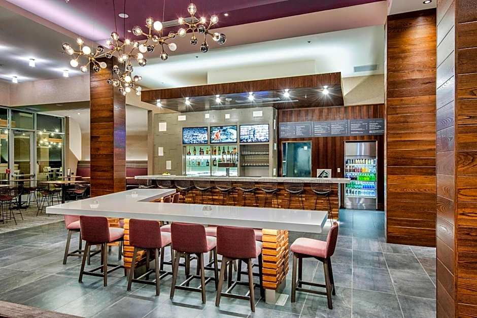Courtyard by Marriott Raleigh Cary/Parkside Town Commons