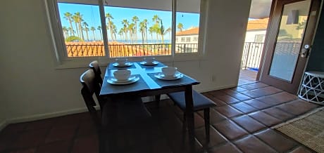 Apartment Suite with Ocean View