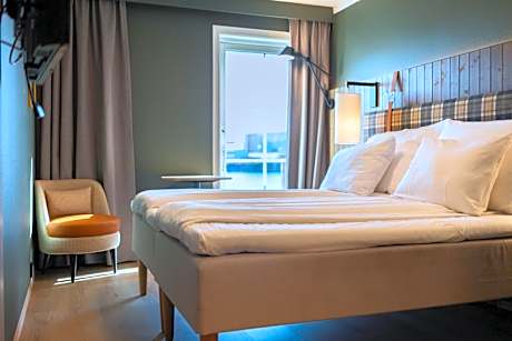 Superior Twin Balcony