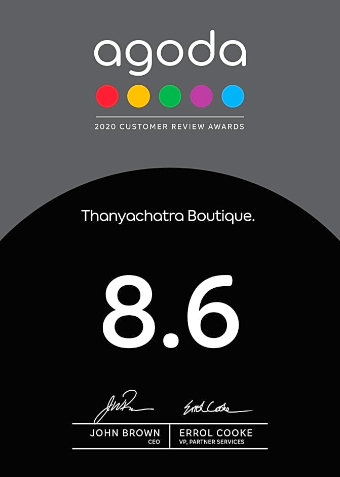 Thanyachatra Boutique.