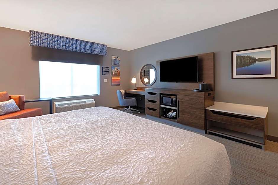 Hampton Inn By Hilton Crown Point, In