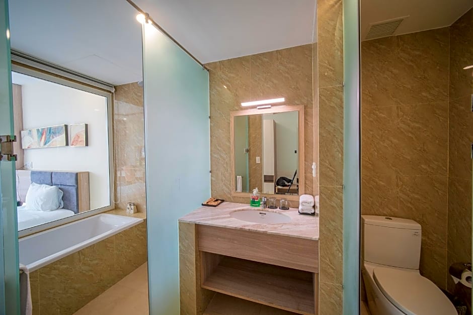 LakeView-Hotel Quy Nhon