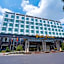 Van Phat Riverside Hotel