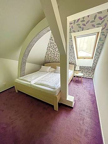 Suite - Attic