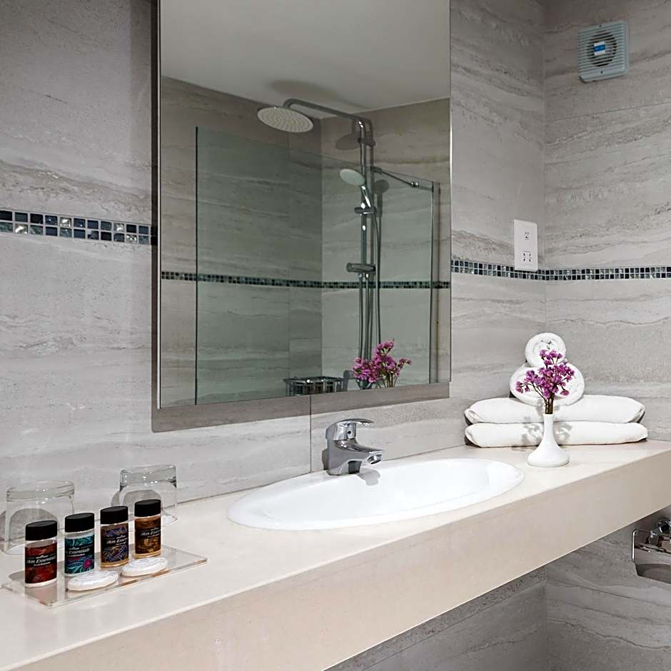 Mayfair Hotel formerly Smartline Paphos