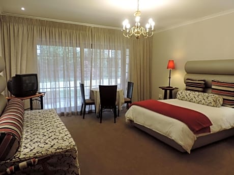Luxury Double Room with Kitchenette