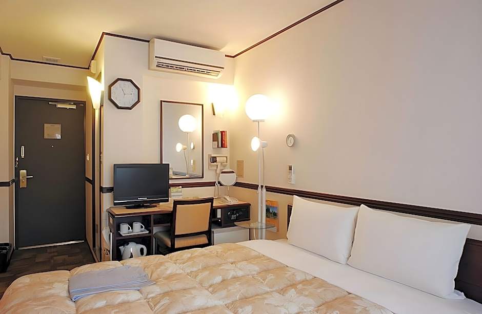 Toyoko Inn Kyoto Gojo-Omiya