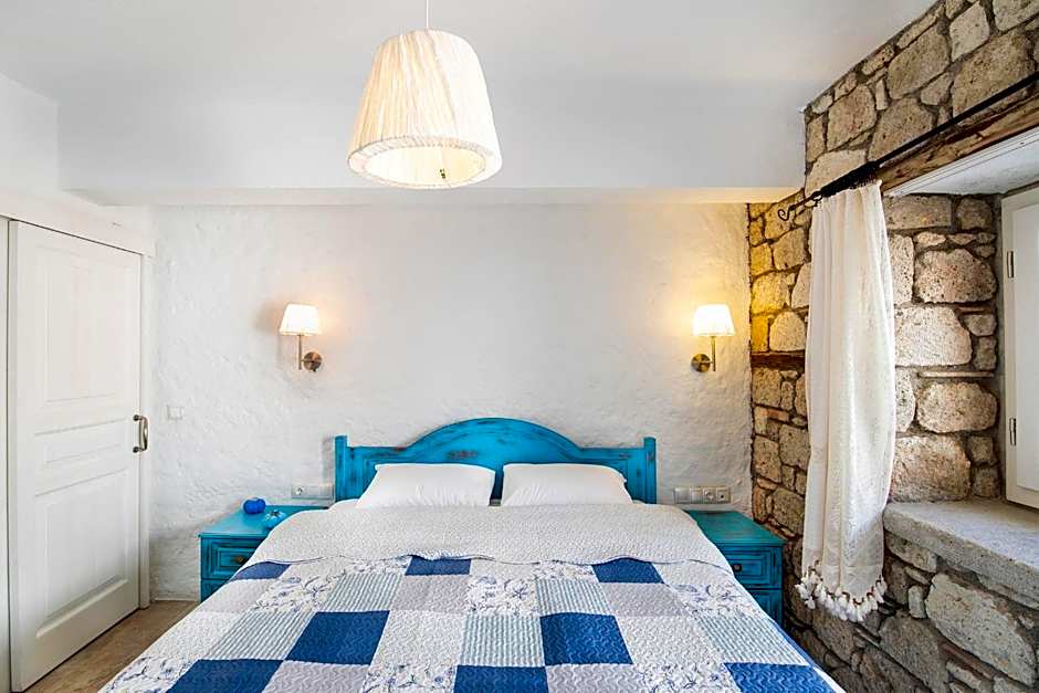 Monat Otel Alaçatı