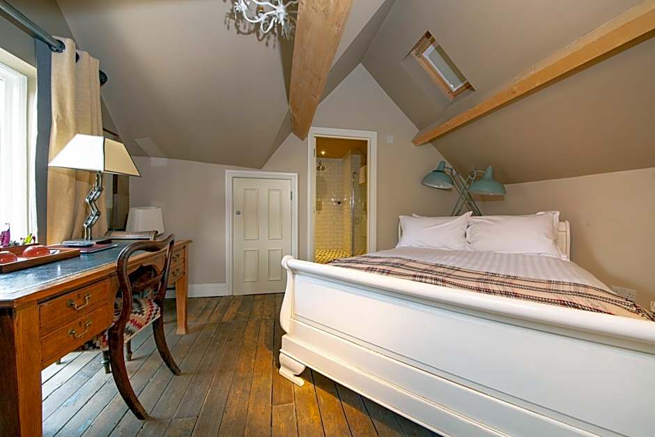Photo 1 of 3 of Suite
