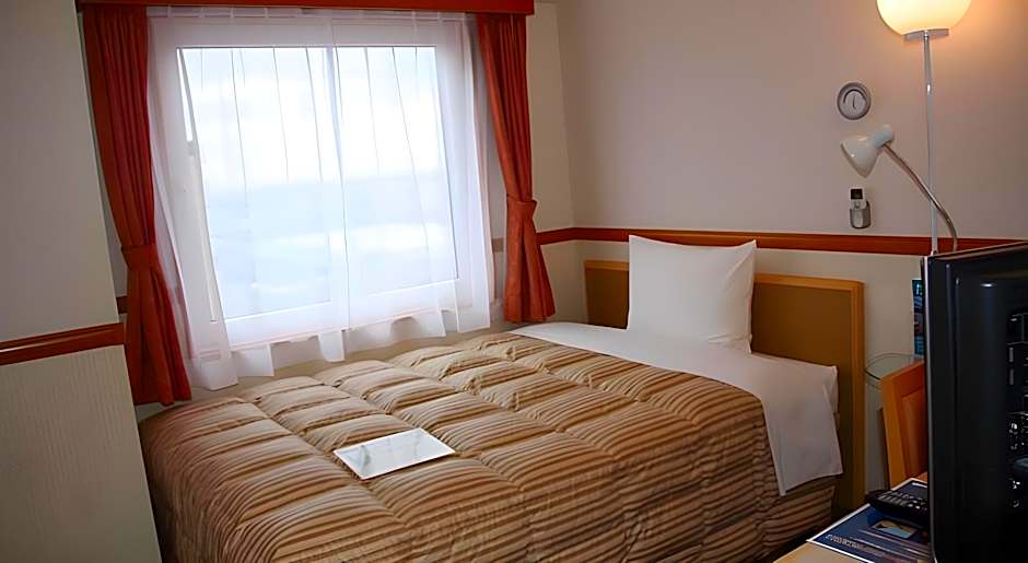 Toyoko Inn Yokohama-Sen Fuchinobe-Eki Minami-Guchi