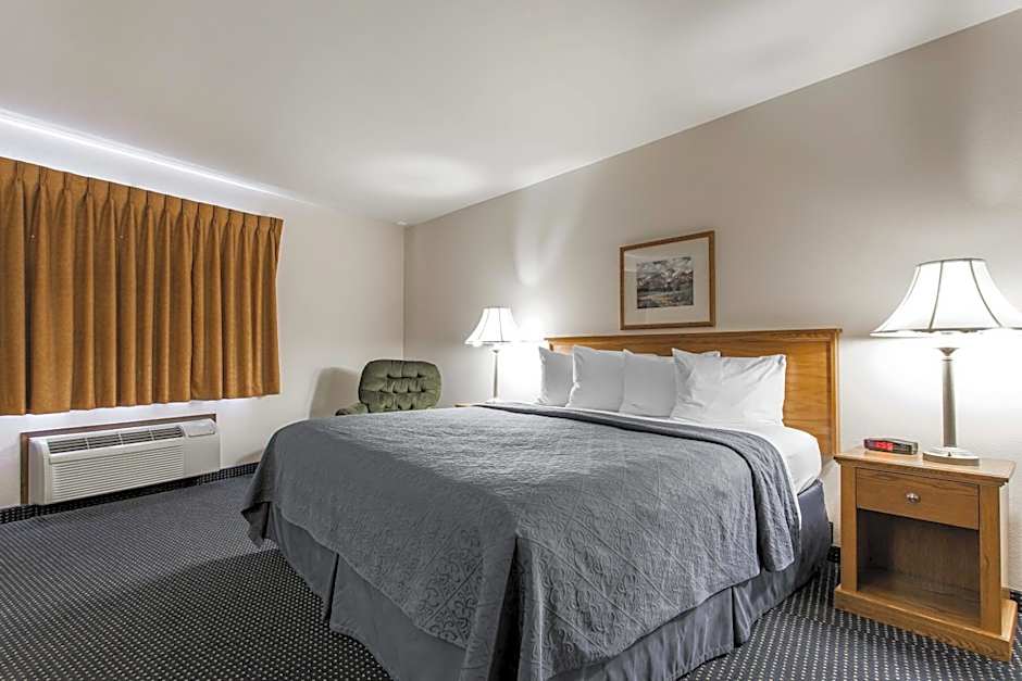 Quality Inn & Suites Goldendale