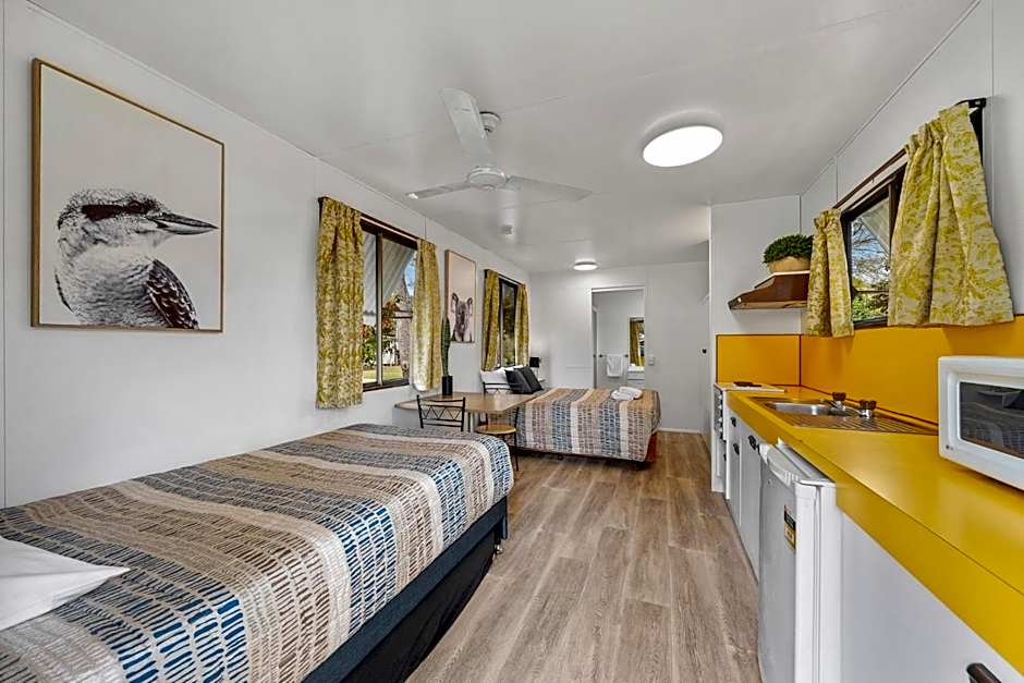 Esk Caravan Park & Rail Trail Motel