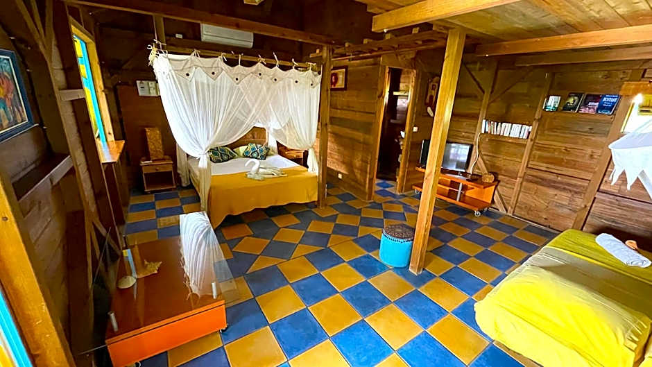 Gite LES CALEBASSIERS