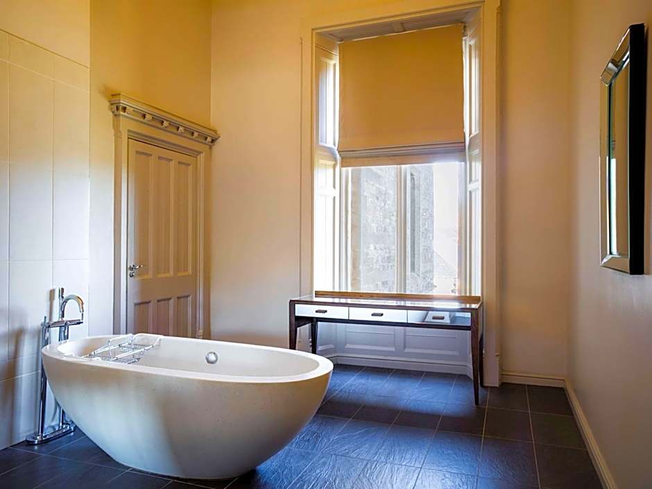 Walton Hall Hotel & Spa by Sunday