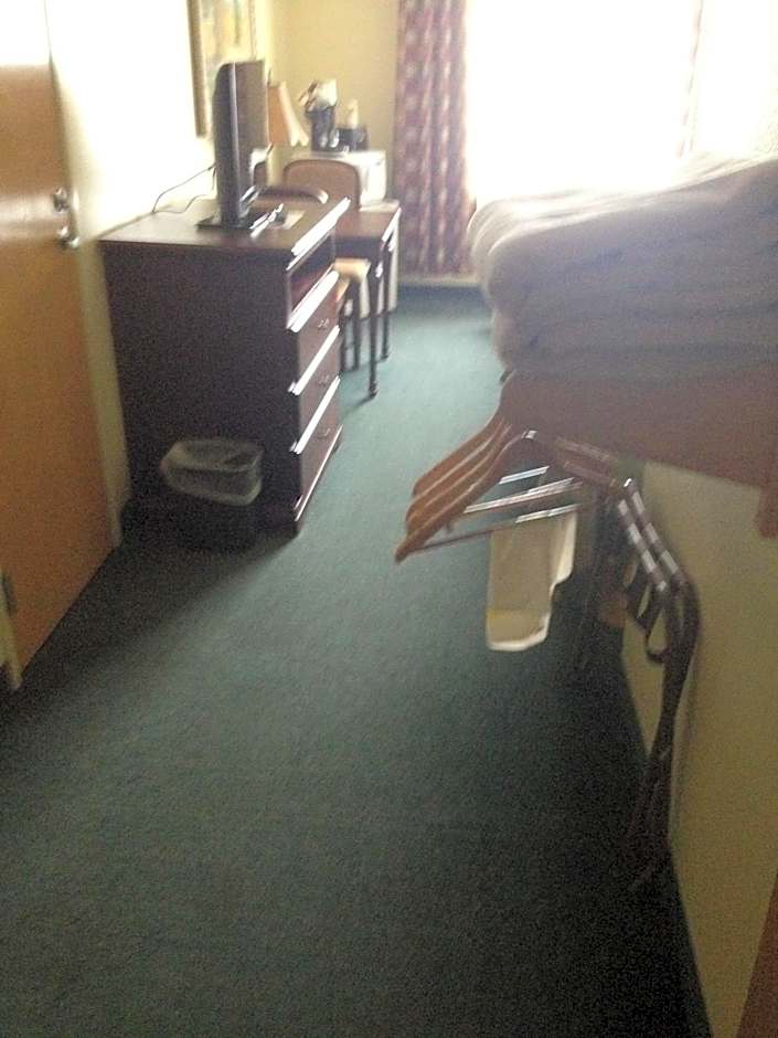 Super 8 by Wyndham McCall