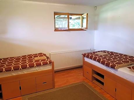 Twin Room with Bathroom