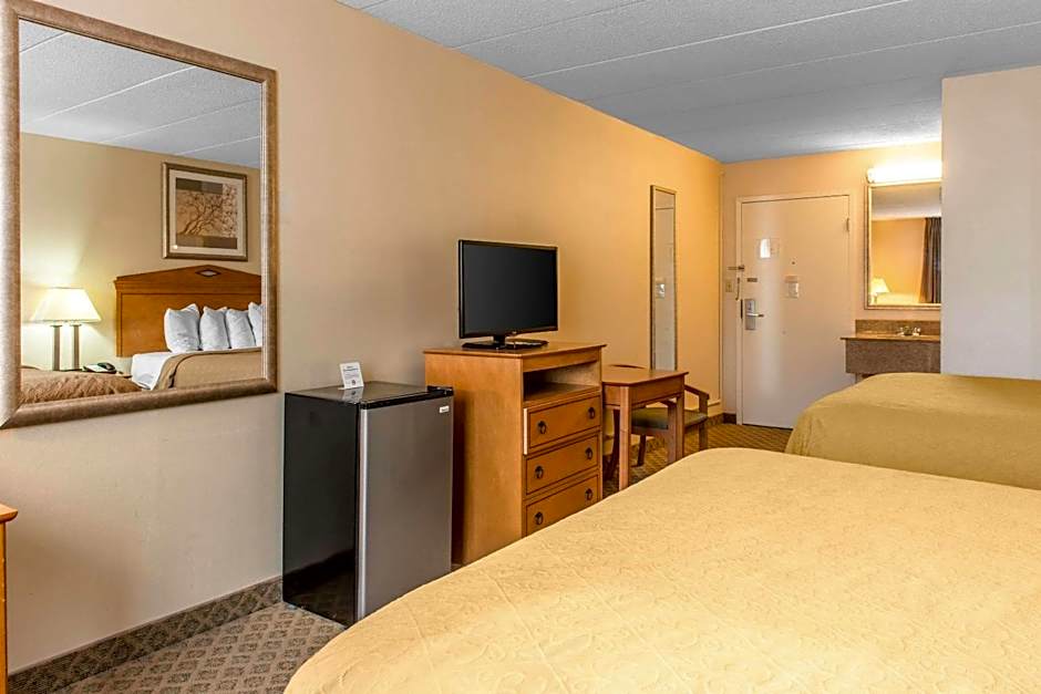 Quality Inn & Suites Fairview