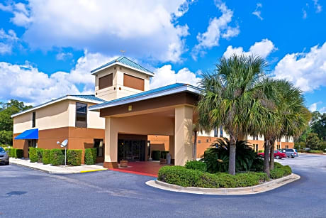 Econo Lodge Darien