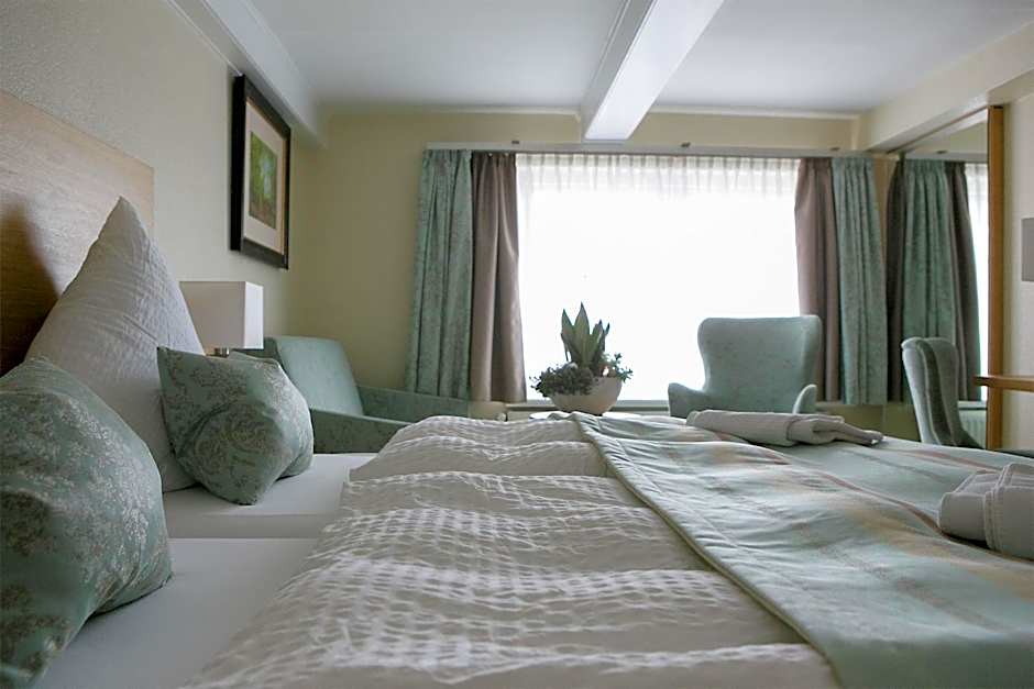 Hotel Neuwarft Altbau