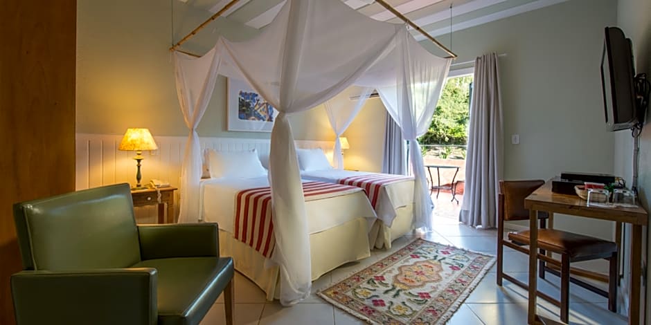 Pousada Casacolinas by HTL