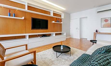 Tabas Maravilhoso apê 3 quartos Leblon LB0035