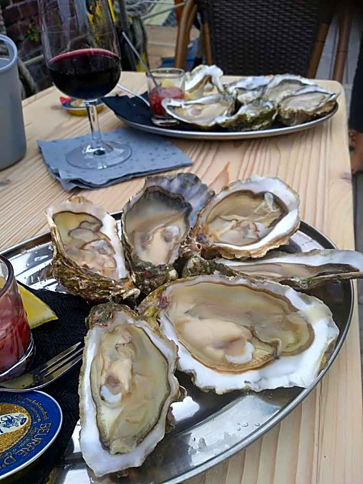 Lamaison du phare honfleur chambres d'hotes et jacuzzi privé