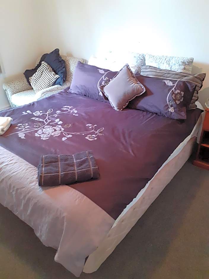 Intrepid Bed & Breakfast