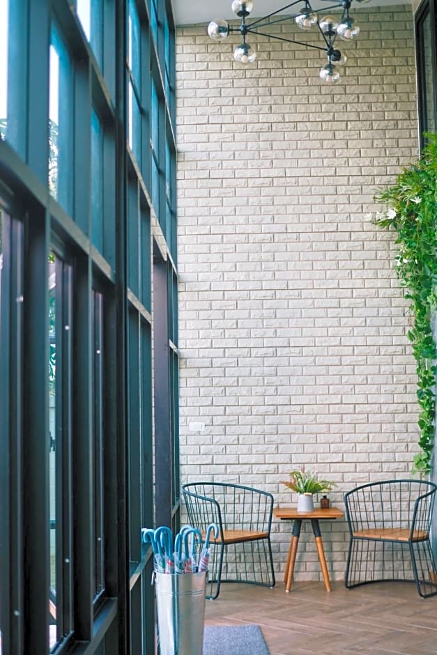 Baan Noppadol Hotel & Apartment Bangna