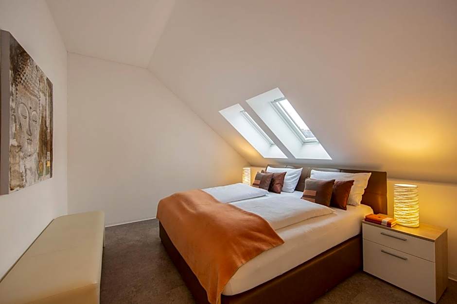 Hotel & Boarding House Schlosserwirt
