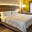Holiday Inn Express Hotel & Suites Roseville - Galleria Area By IHG