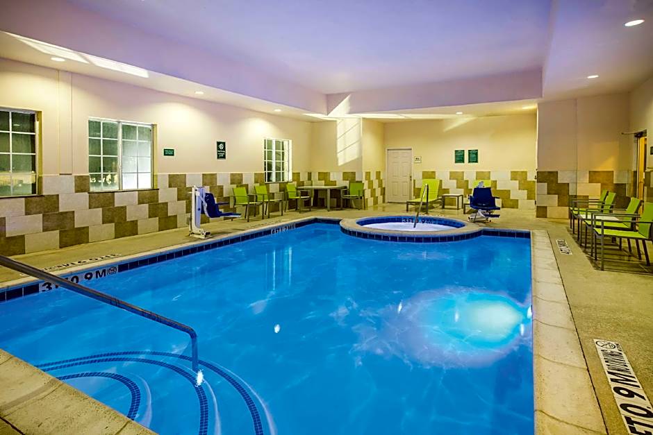 Baymont by Wyndham Dallas South-DeSoto – DeSoto, TX