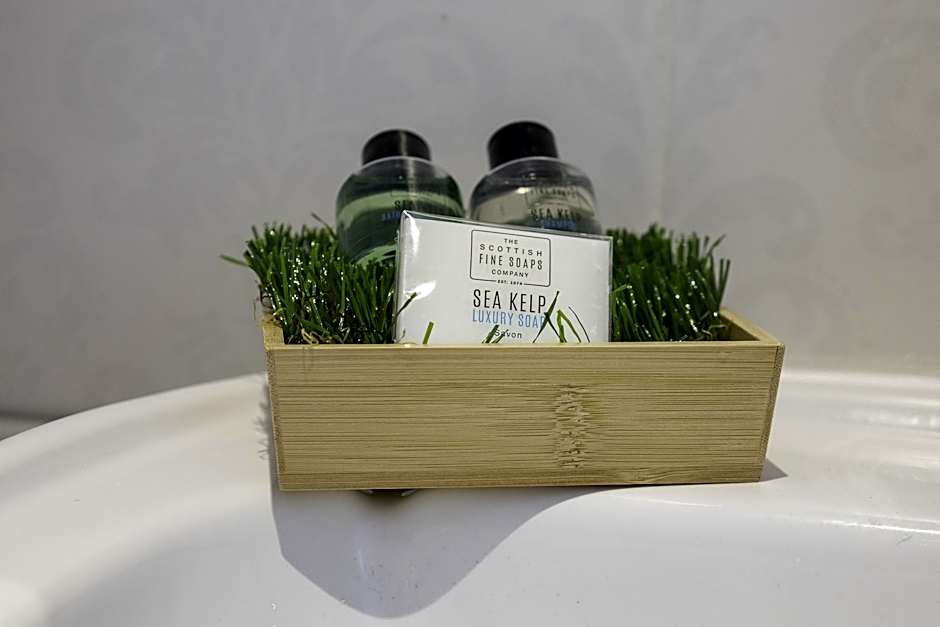 Upper Rock Brighton – Guest House