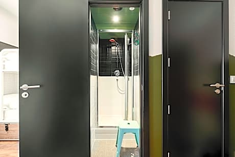 Bed in 4 bed Dorm (2 Twin Bunk Beds)