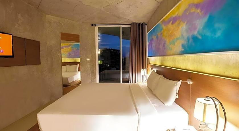 B2 Sea View Pattaya Hotel