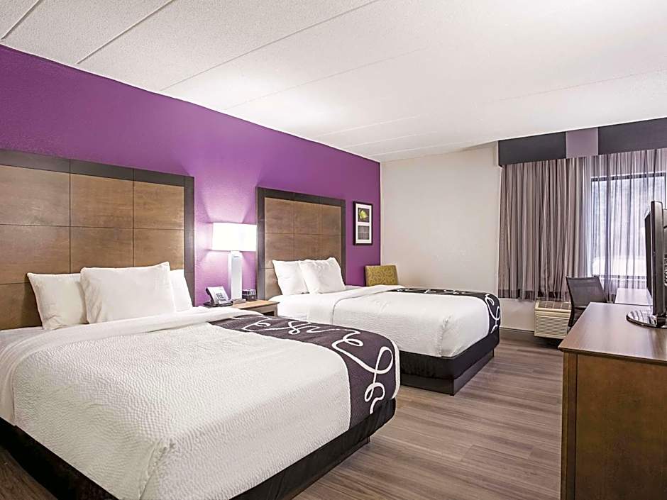 La Quinta Inn & Suites by Wyndham Baltimore N/White Marsh