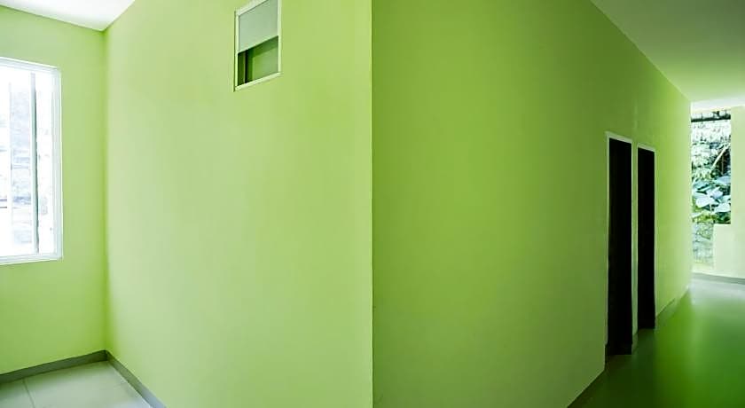 Hotel O Parapat Near Dermaga Ajibata Formerly Pudan Residence 2