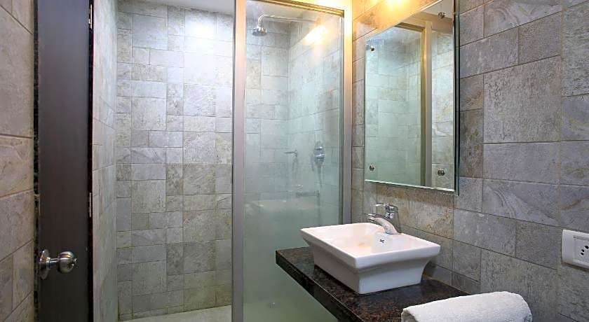 Hotel Royal Ambience