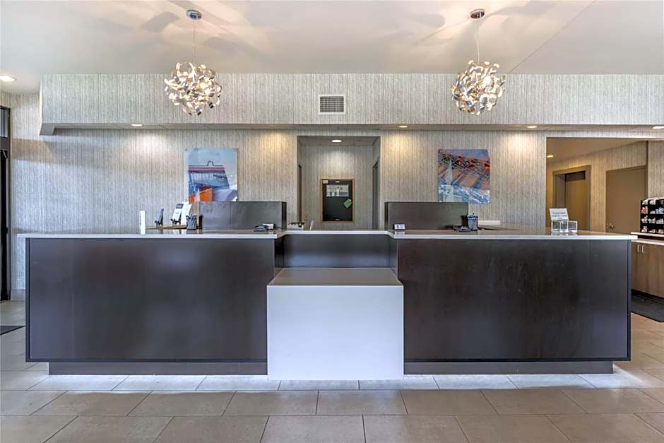 Best Western Plus Castlerock Inn & Suites