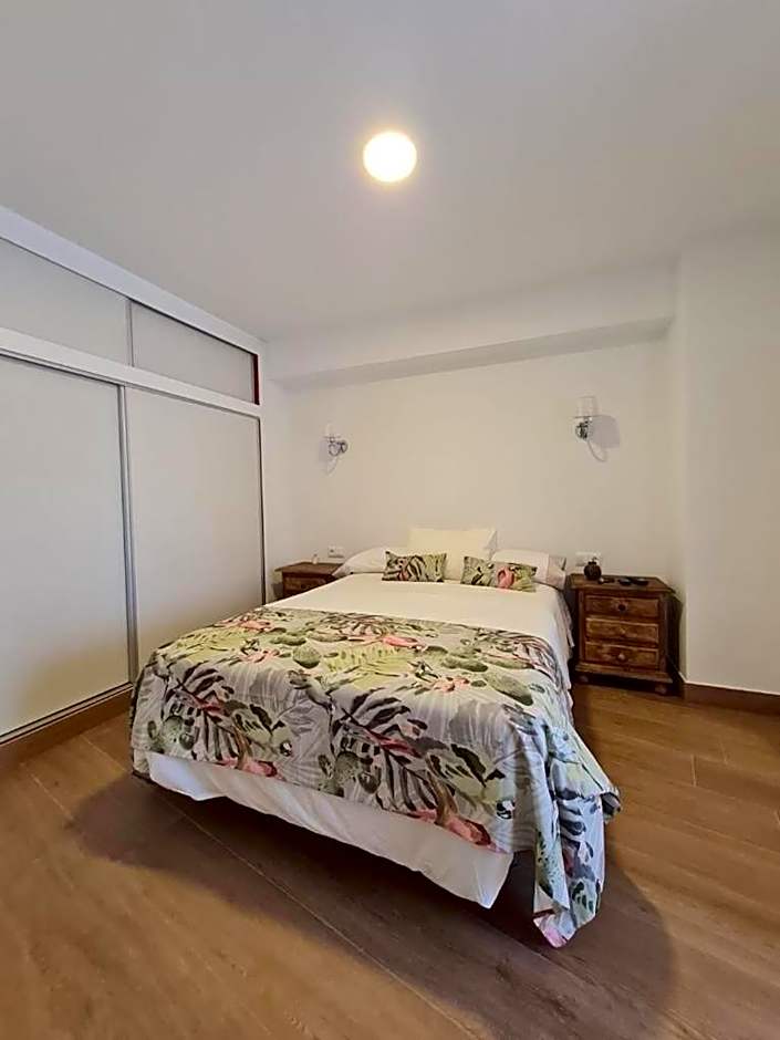 Bajondillo Torremolinos Vistas al mar con piscina