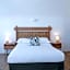 Pantelia Suites